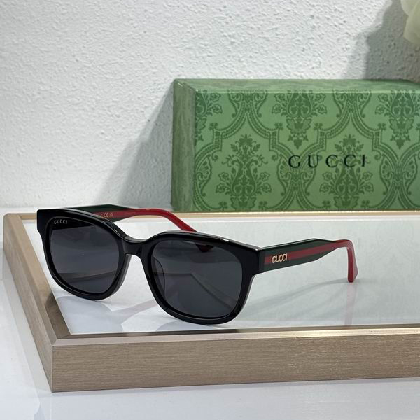 Gucci GG1872SK 56 18-145 c