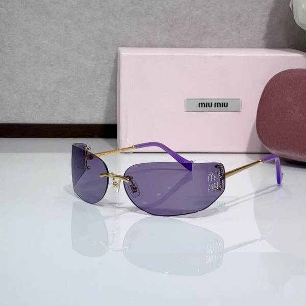 MiuMiu 51SS 61 16-125 c