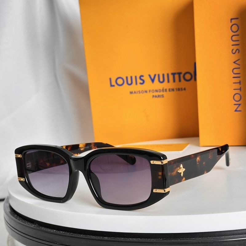 LV Glasses smr241