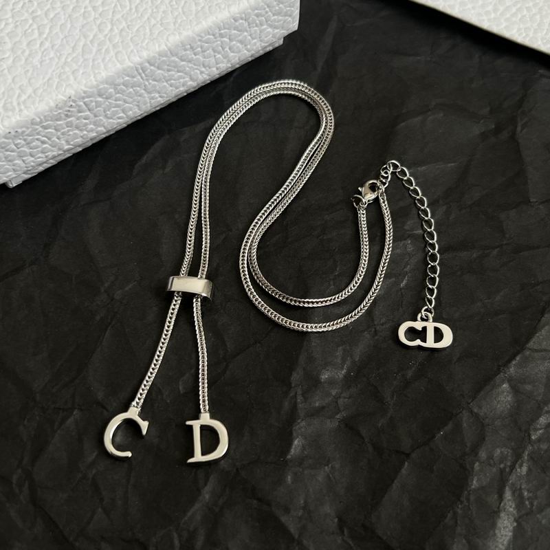 Dior Necklace 11yxx154