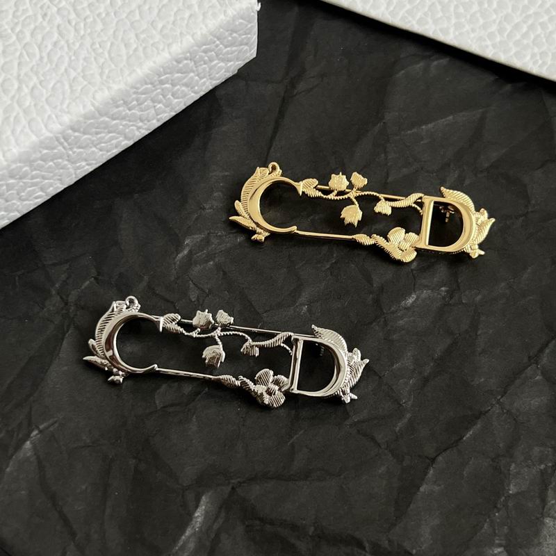 Dior Brooch 11yxx03