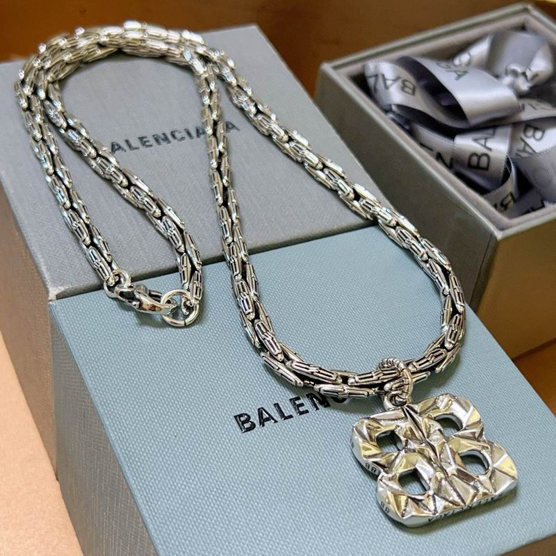 Balenciaga necklace 1128