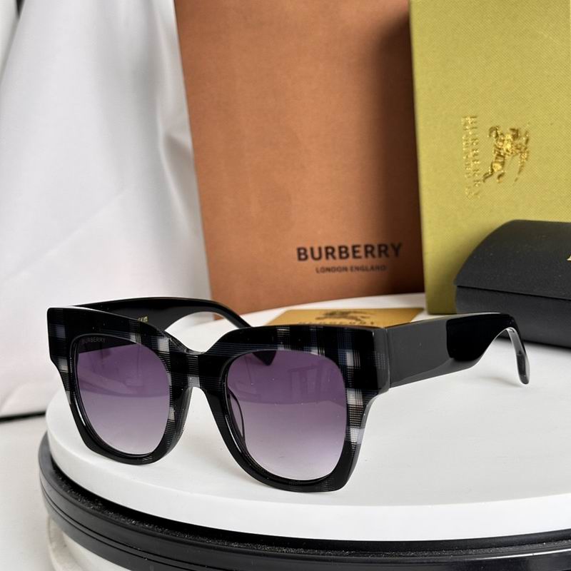 Burberry Glasses smr48