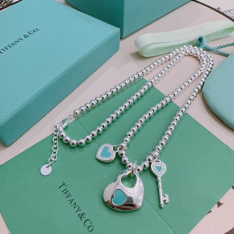 Tiffany necklace 09yxx19