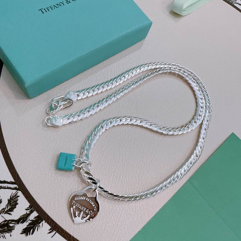 Tiffany necklace 10yxx81