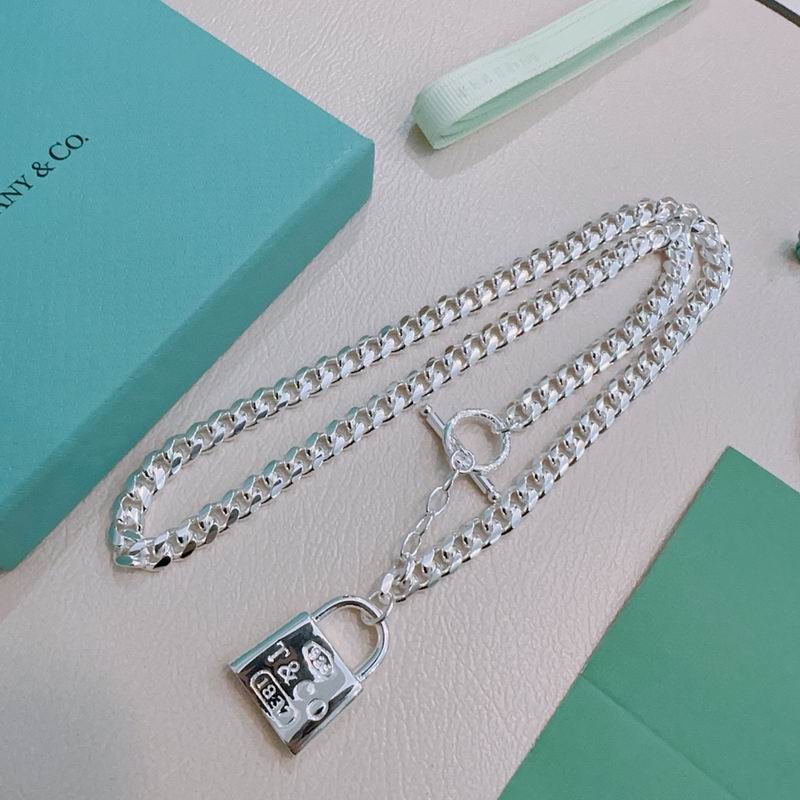 Tiffany necklace 11yxx160