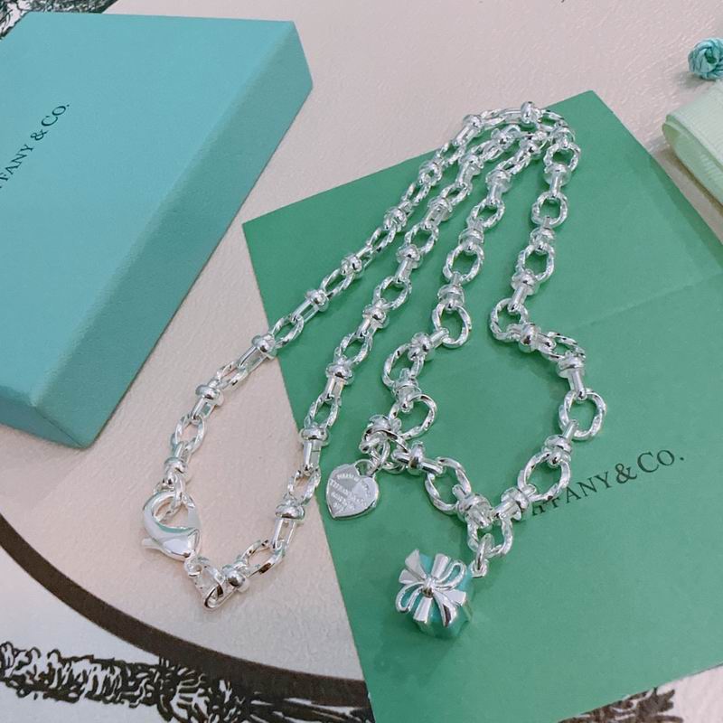 Tiffany necklace 11yxx178