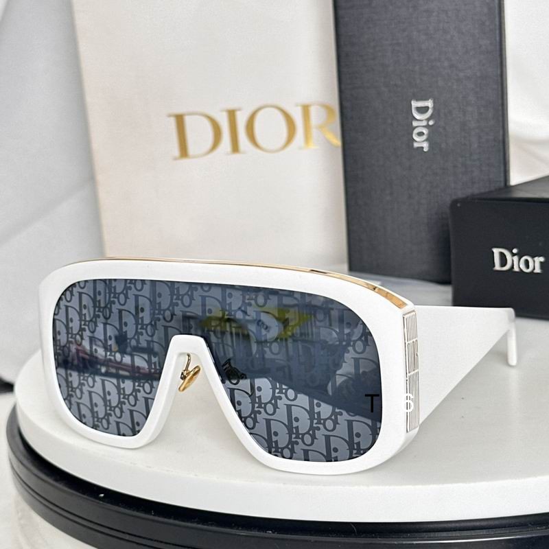 Dior Graphiqu 134 0-130 e
