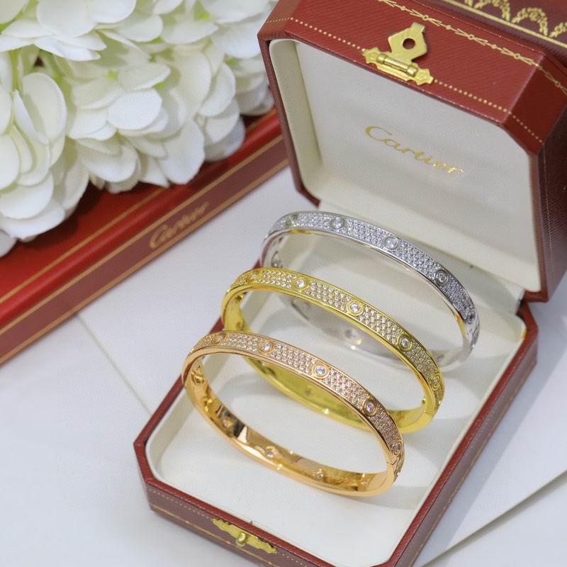 Cartier bracelet 11yxx40