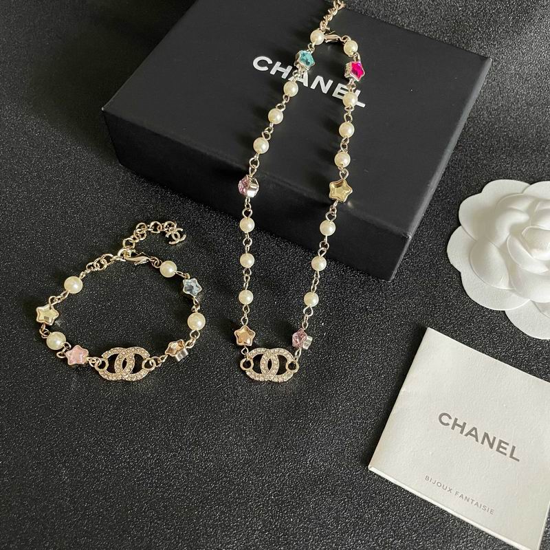 Chanel Suits 10yxx06