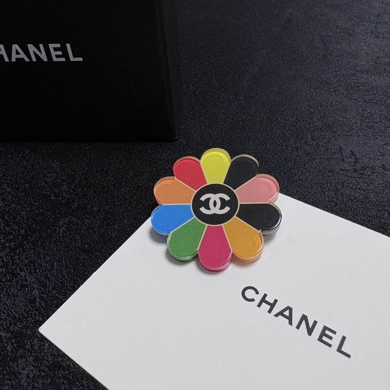 Chanel Brooch 11yxx128