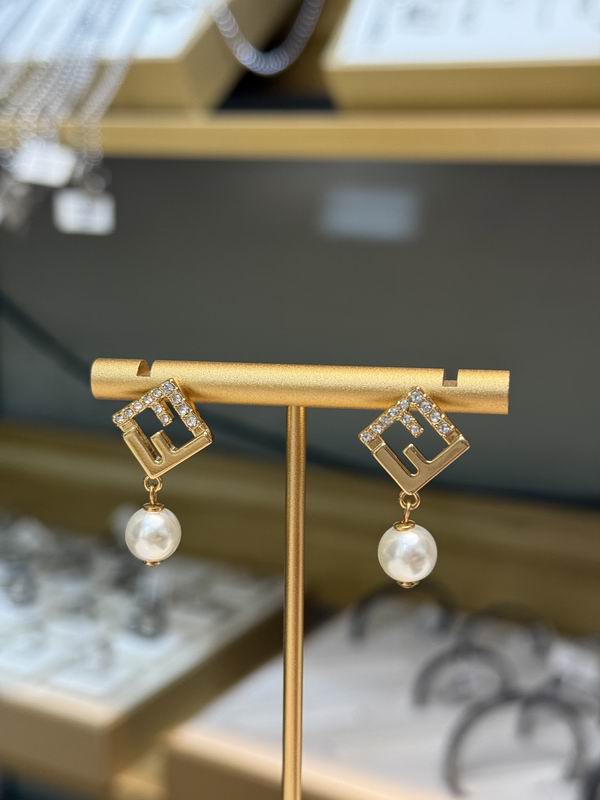 Fendi earring 01yxx30