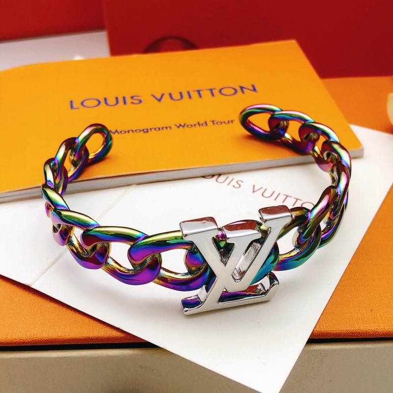 LV Bracelet 01yxx323