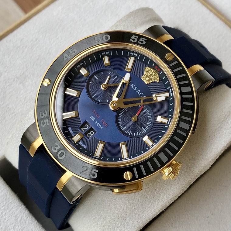 Versace men 44mm M05