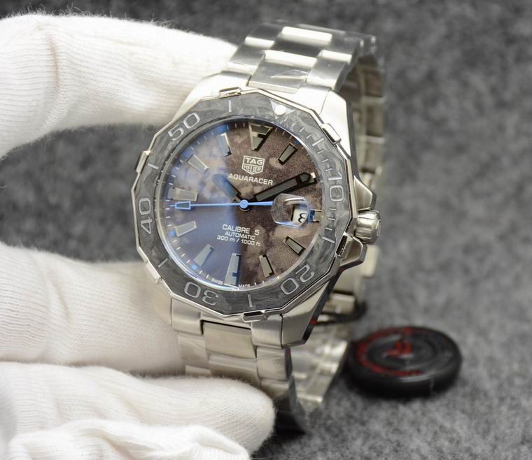 Tag heuer men watch M11