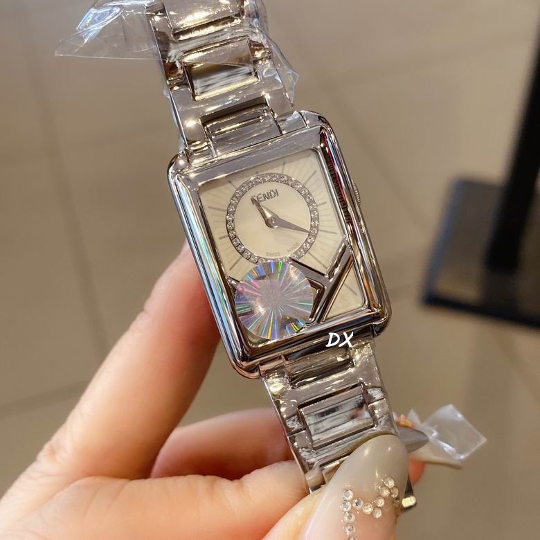 Fendi  22.5x32mm 2nms17