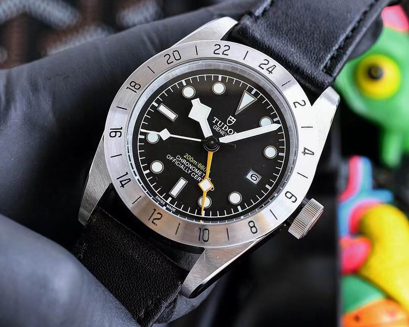 Tudor 42mm 031768